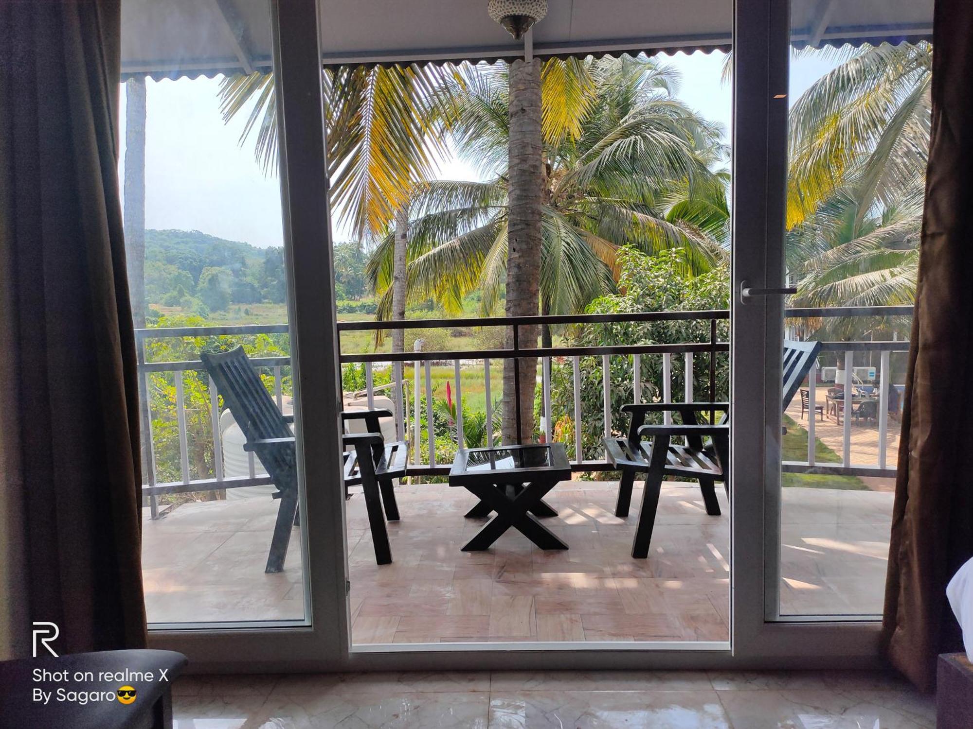Casa Seaesta Beach Cottages And Suites อารัมบล ห้อง รูปภาพ